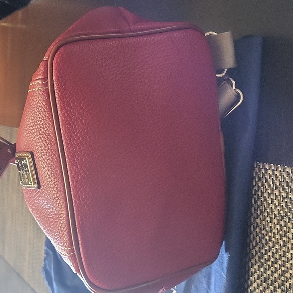 Dooney & Bourke pebble grain meduim backpack - Picture 5 of 6